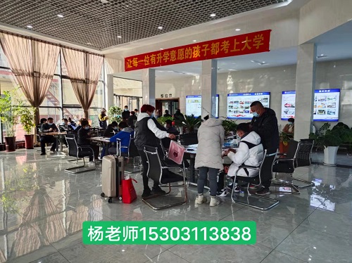 初中畢業上石家莊鐵路職業高級技工學校怎么樣 招生問答 初中畢業上石家莊鐵路職業高級技工學校怎么樣 招生問答
